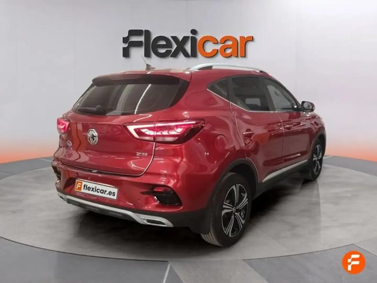 MG ZS 1.5 Comfort Rojo - 2