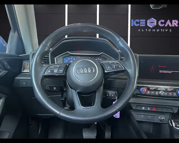 Audi A1 view 11