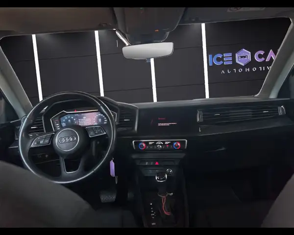 Audi A1 view 10
