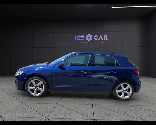 Audi A1 view 8