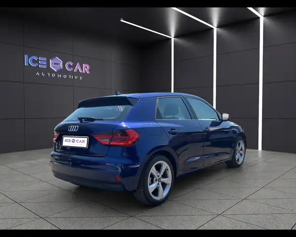 Audi A1 view 5