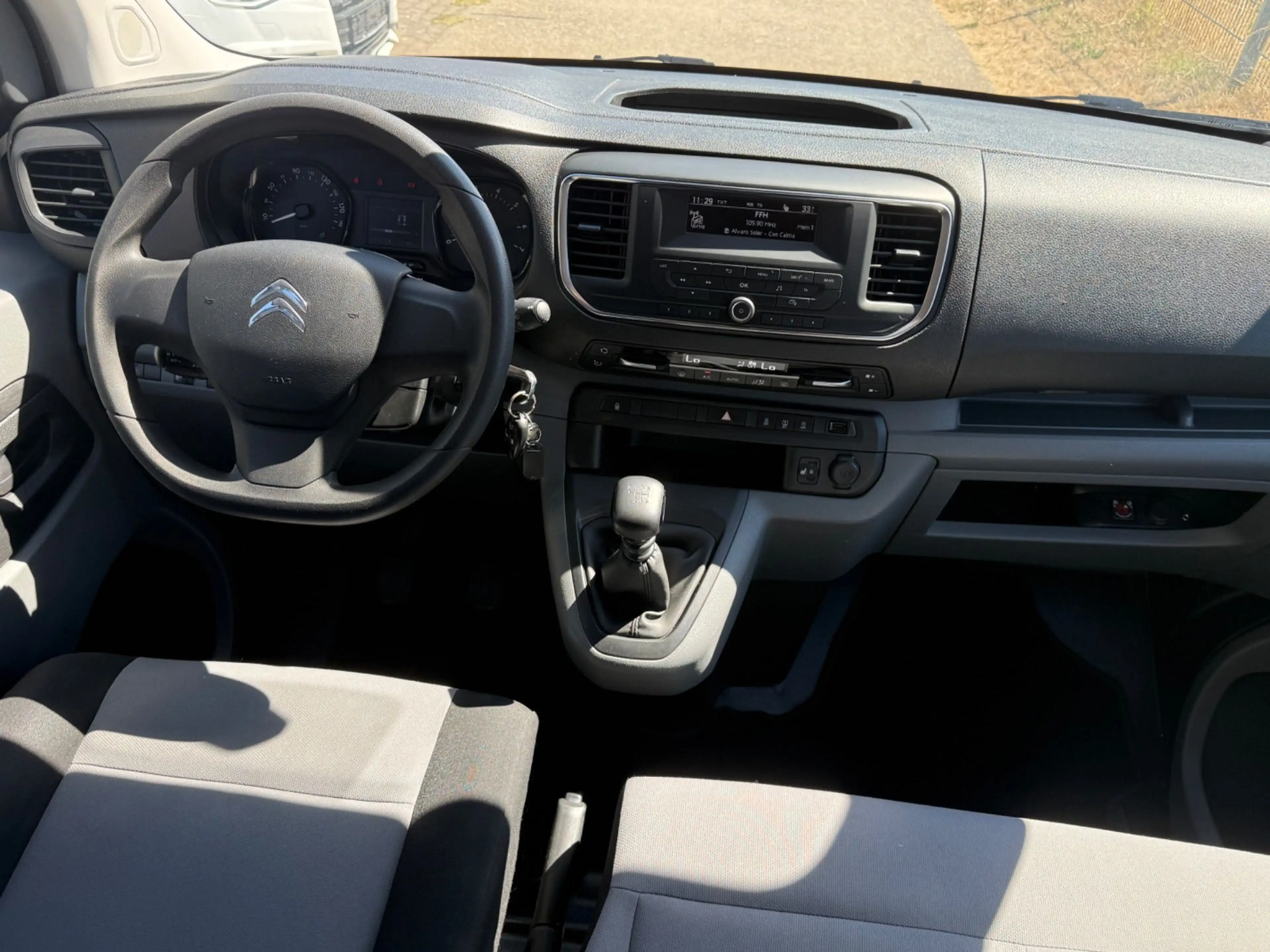 Citroen Spacetourer 1.6 M (L2) STANDHEIZUNG*SHZ*GARANTIE — photo 15