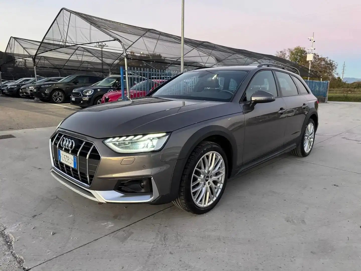Audi A4 allroad 40 tdi Evolution Quattro 190cv s tronic - FZ638SM Gris - 2