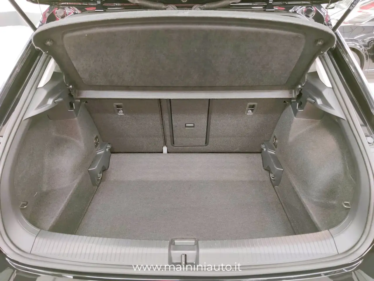 Volkswagen T-Roc 1.0 TSI 110v Life + Car Play "SUPER PROMO", миниатюра 10