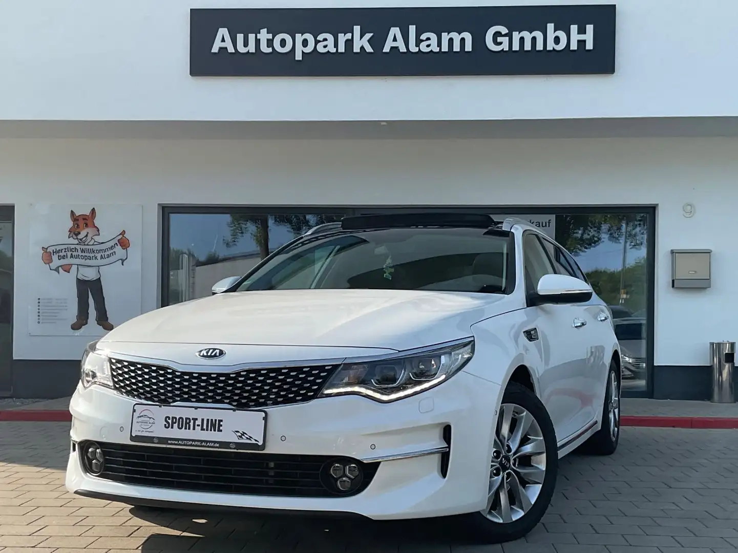 Kia Optima 1.7 CRDi"Edition 7" S W Aut.Pano Navi LED Weiß - 1