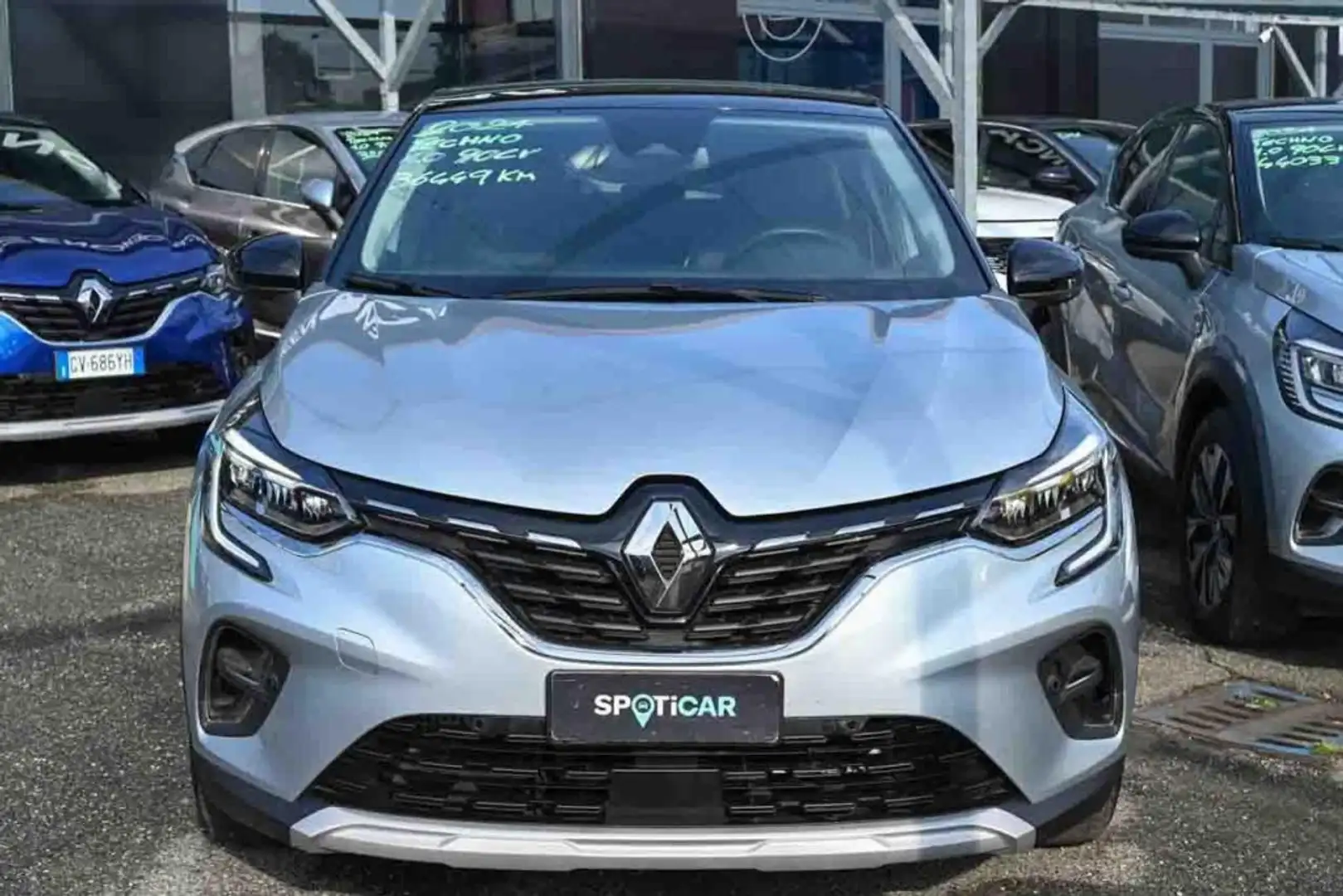 Renault Captur TCe 90 CV Techno Grigio - 2