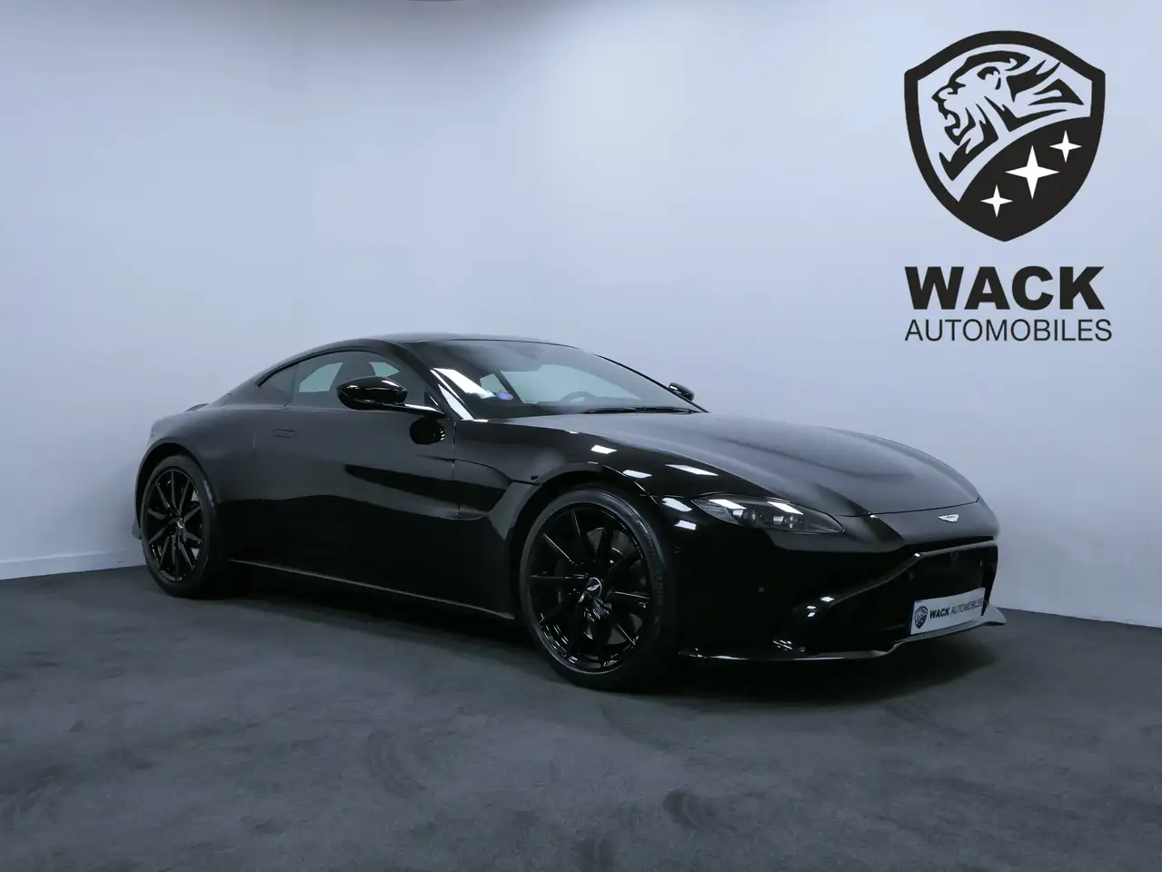 Aston Martin Vantage
