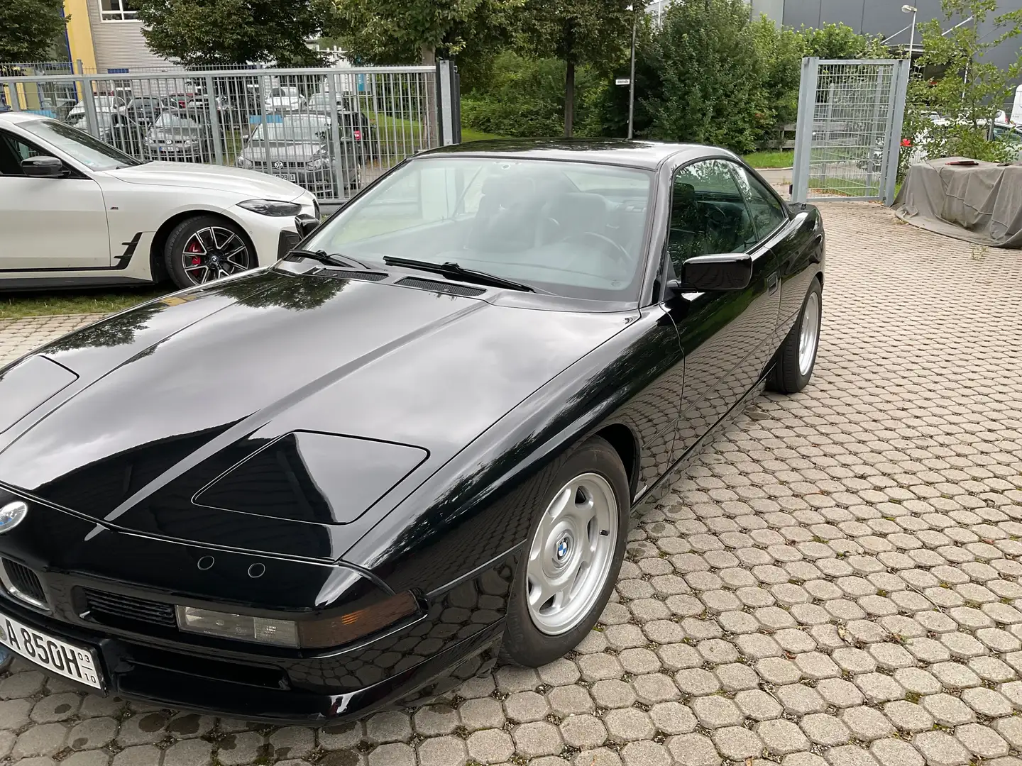 BMW 850 850Ci (850i) Чорний - 2