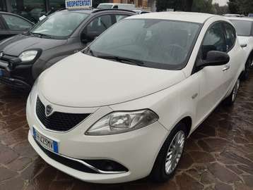 Ypsilon 1.2 Gold 69cv NEOPATENTATI GARANZIA