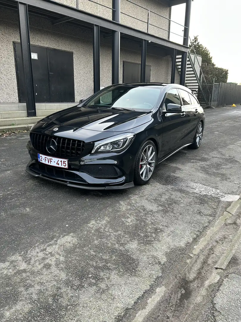 Mercedes-Benz CLA 200 Shooting Brake 7G-DCT AMG Line - 1
