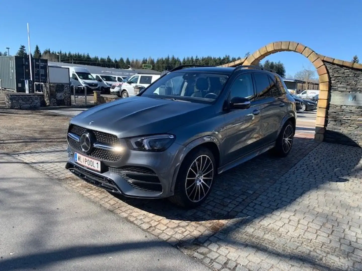 Mercedes-Benz GLE 350 de 4Matic *Vollausstattung* Grigio - 1