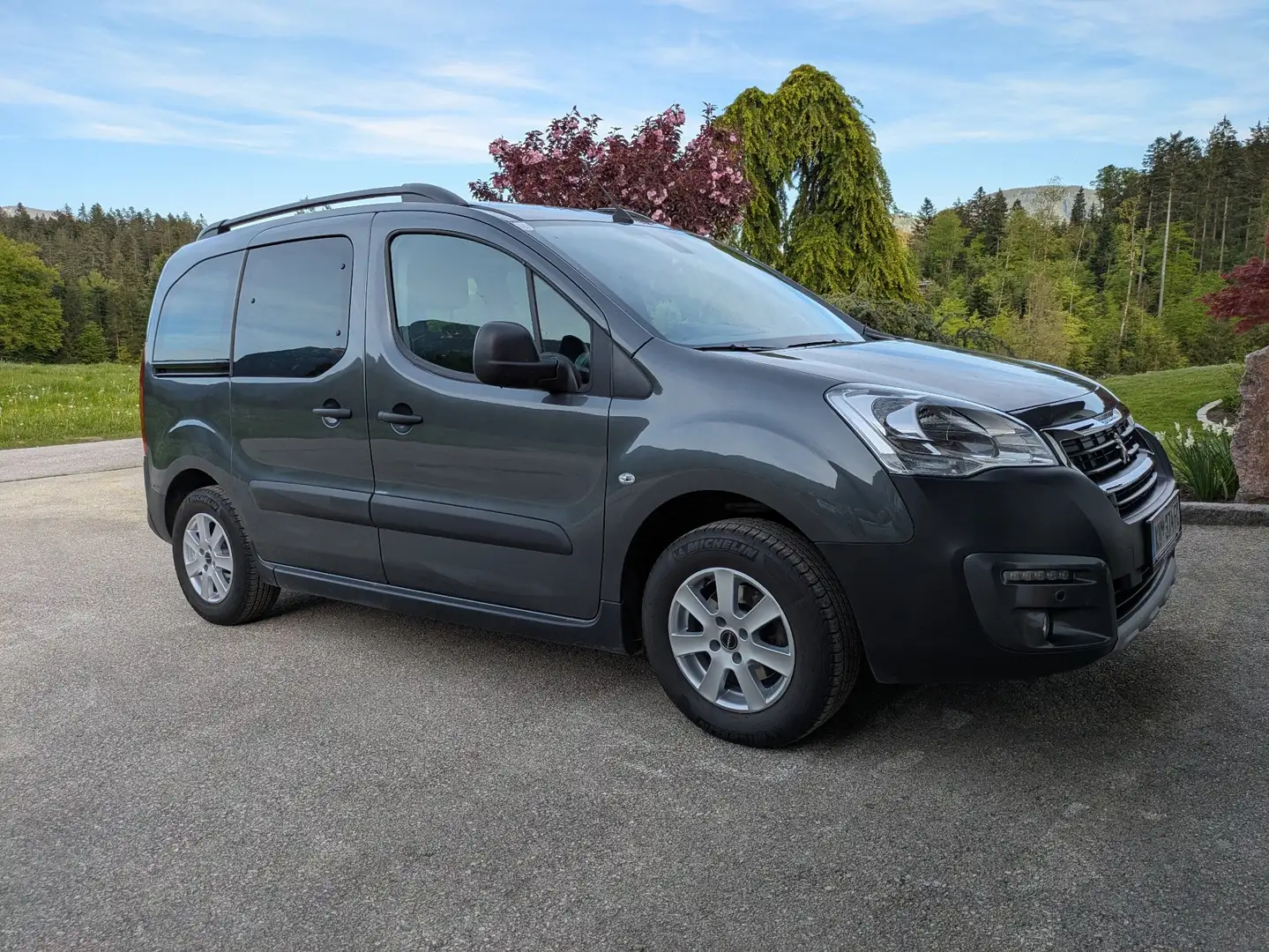 Peugeot Partner Tepee Outdoor 1,6 HDi 120 S&S - 2