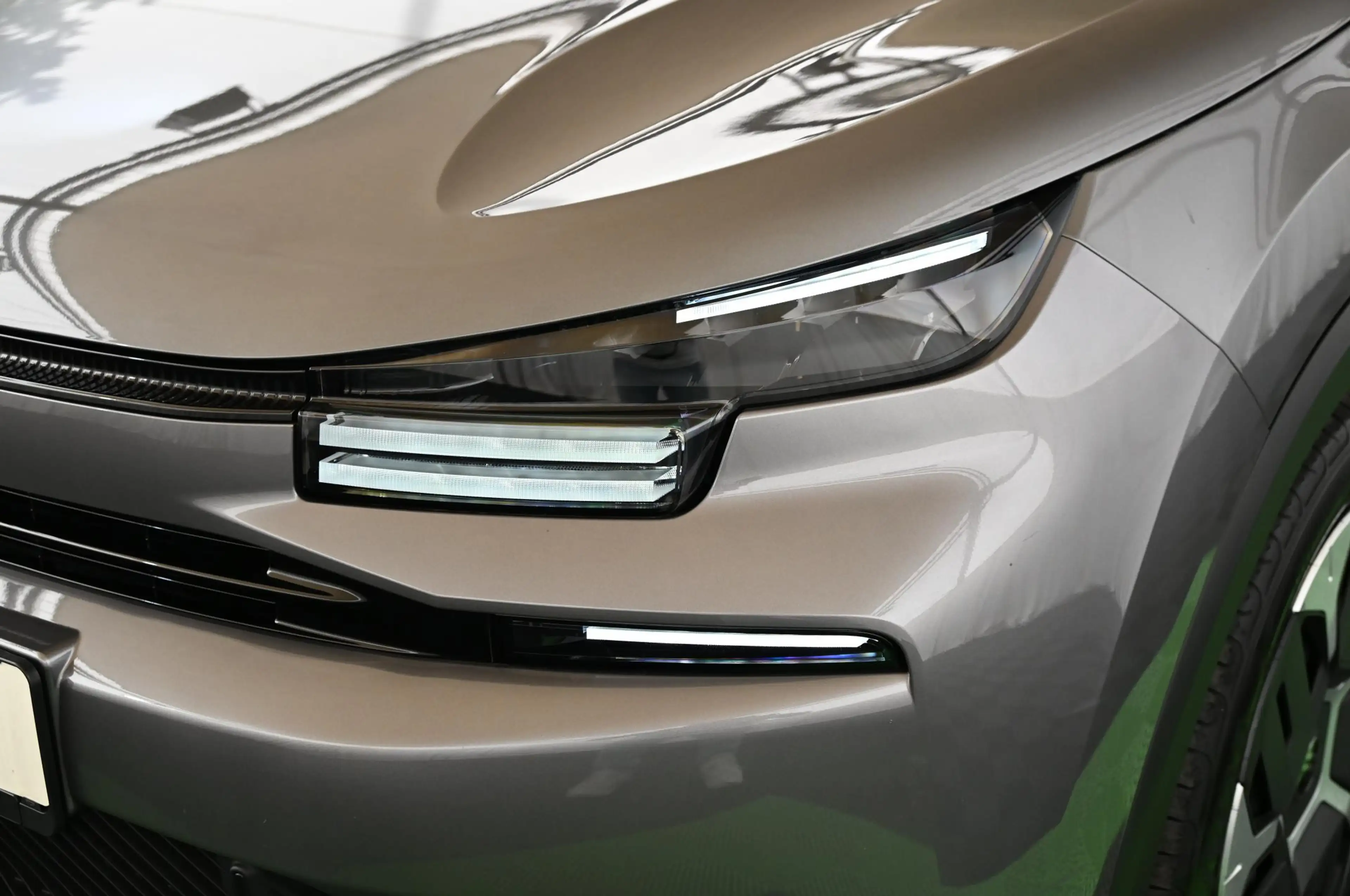 Citroen C4 X 1.2 e-DSC6 145 PLUS LED/NAVI/KAMERA/18 — photo 9