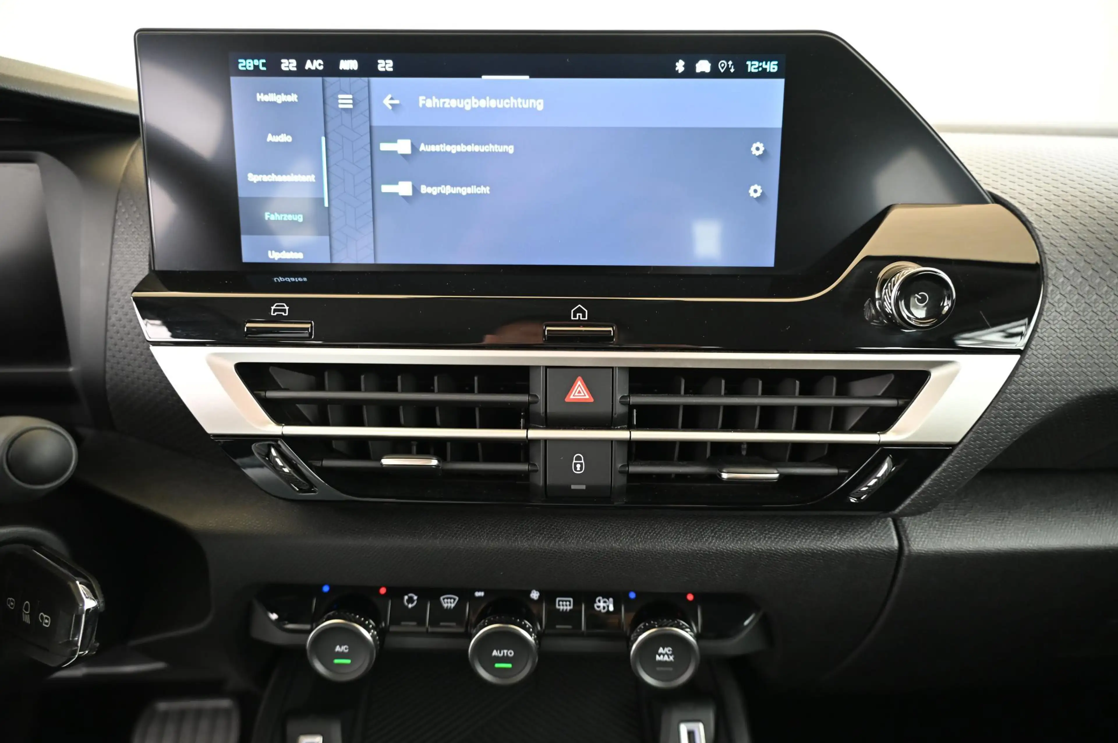 Citroen C4 X 1.2 e-DSC6 145 PLUS LED/NAVI/KAMERA/18 — photo 19