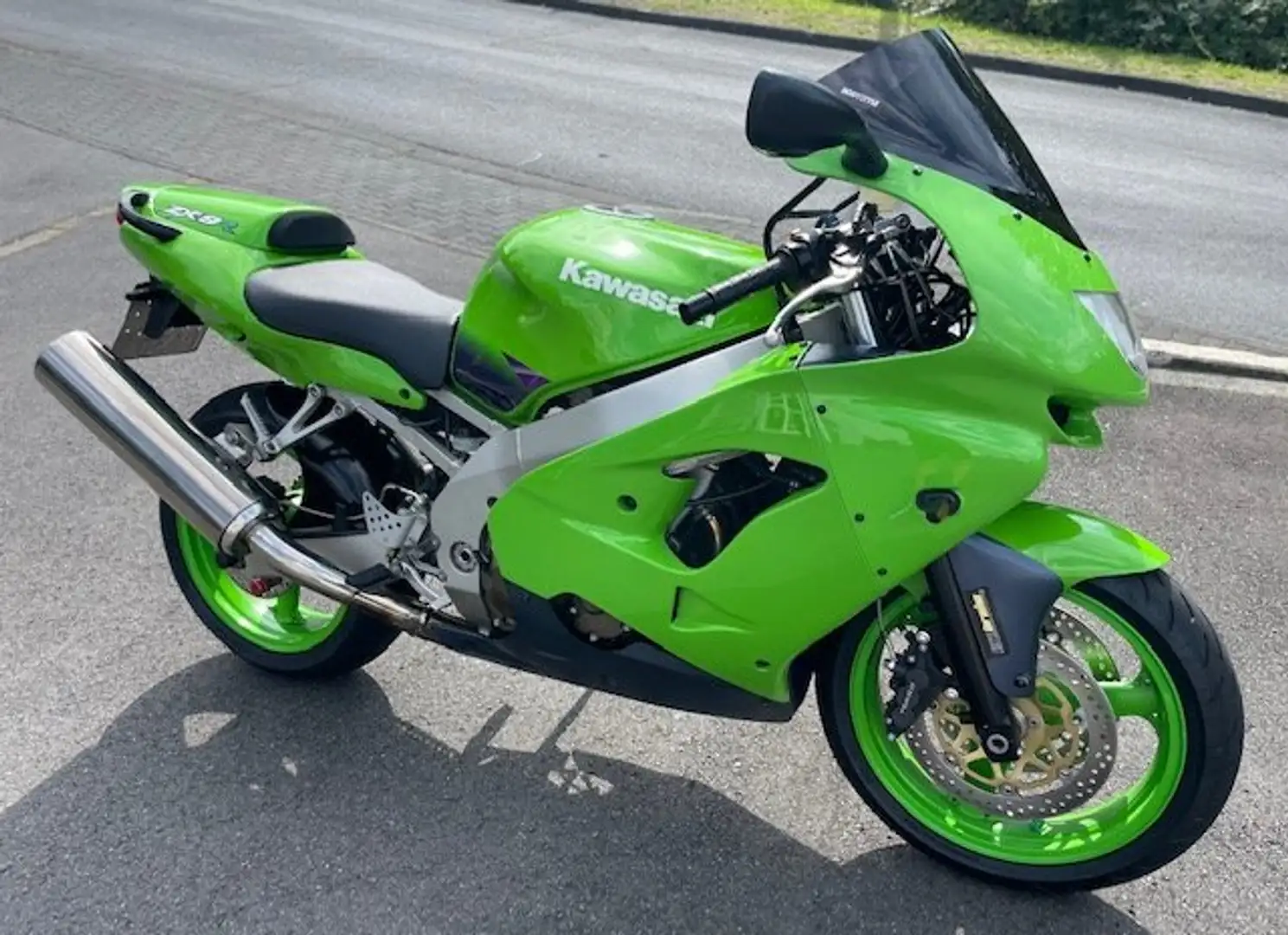 Kawasaki Ninja ZX-9R Inspektion neu - Toller Zustand Зелений - 1