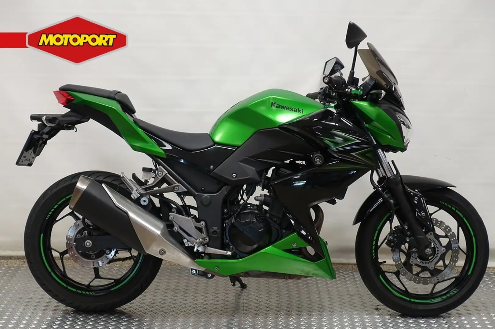 Kawasaki Z 300 Vert - 1