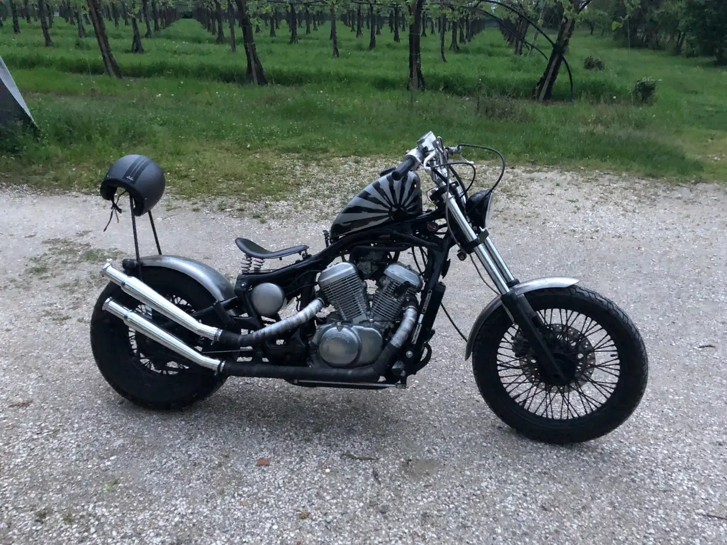 Honda Shadow 600 custom bobber - 1