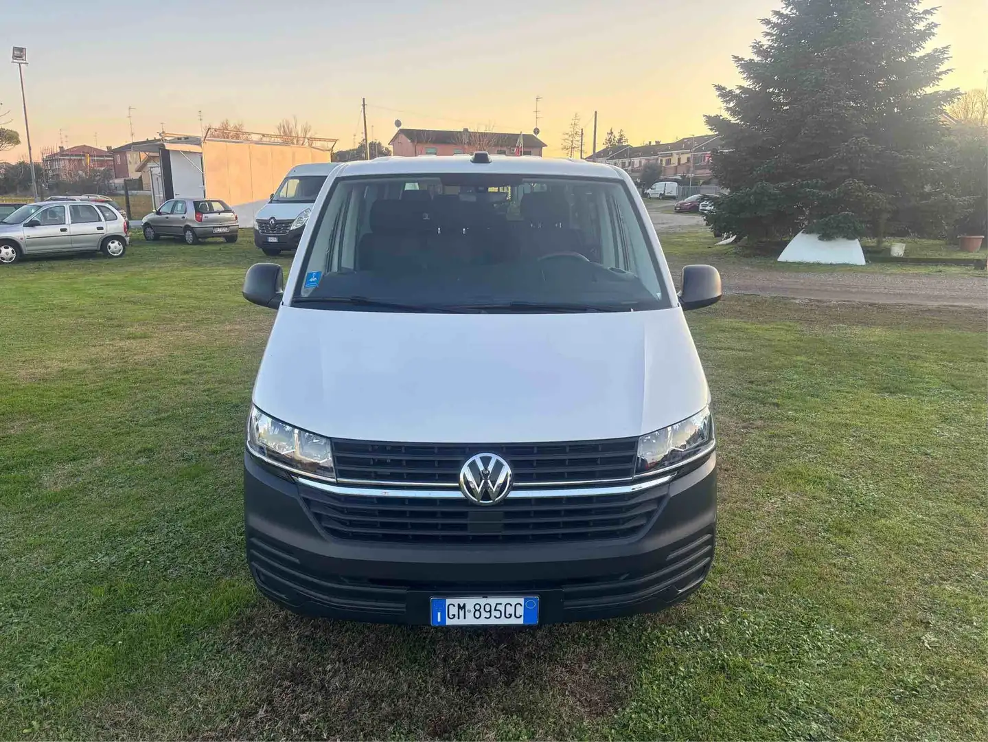 Volkswagen T6.1 Caravelle 2.0 tdi Caravelle T6  9 posti Blanc - 2