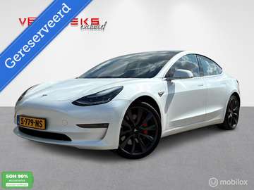 Performance AWD 75 kWh BTW!!