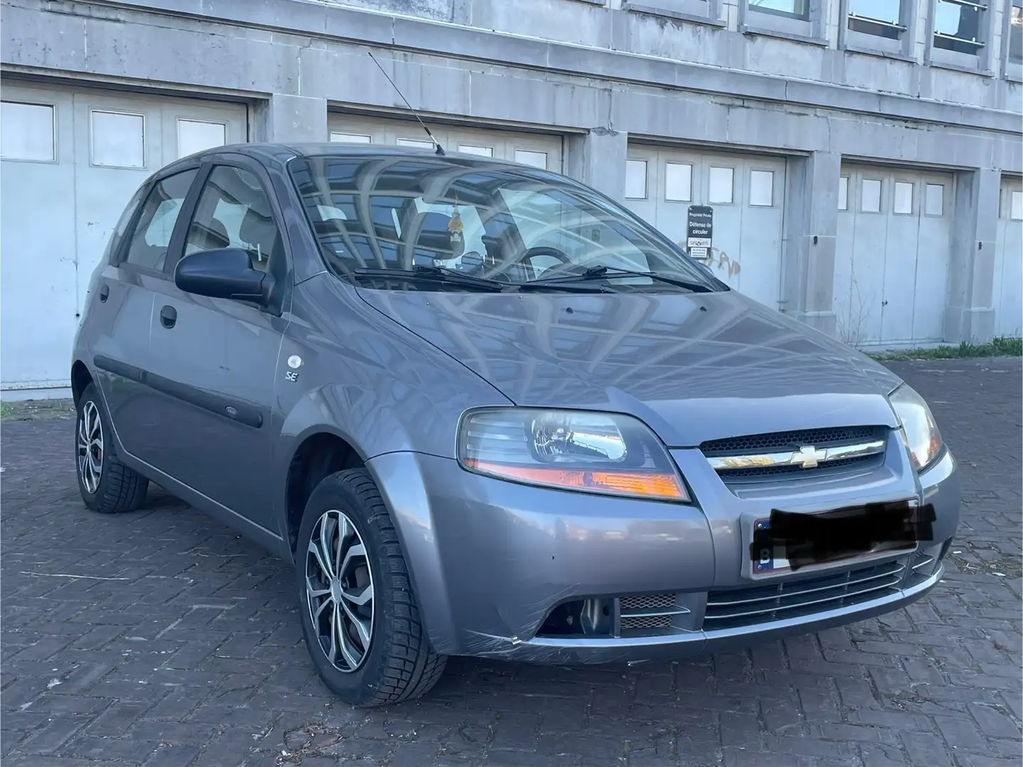 Chevrolet Kalos 1.2i 8v Prete a immatricule Grijs - 1