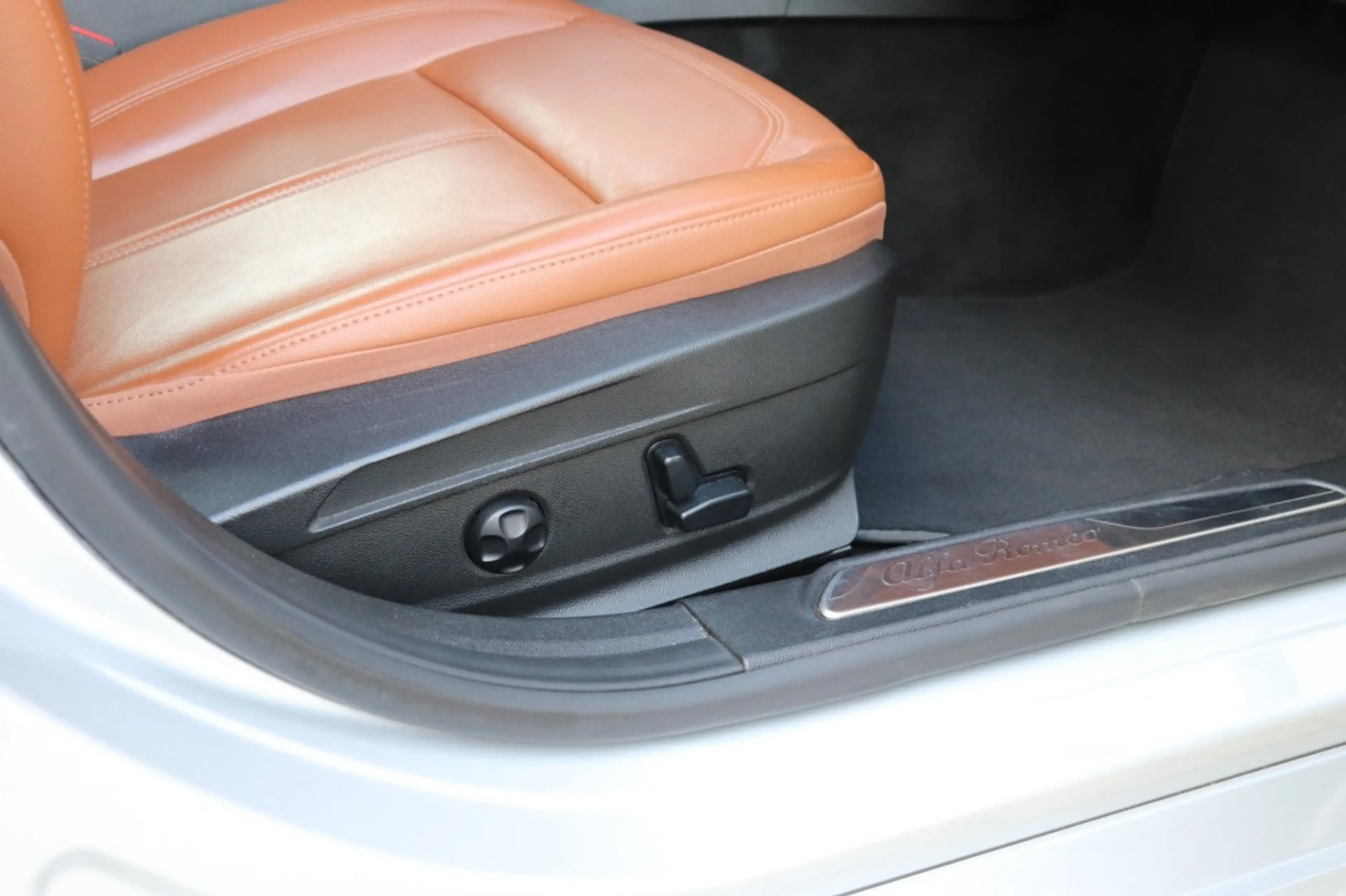 Alfa Romeo Giulia 2.0T SUPER AUT/ORIG.NL/A.CarPlay/Ad.Cruise/Stuur&S — photo 23