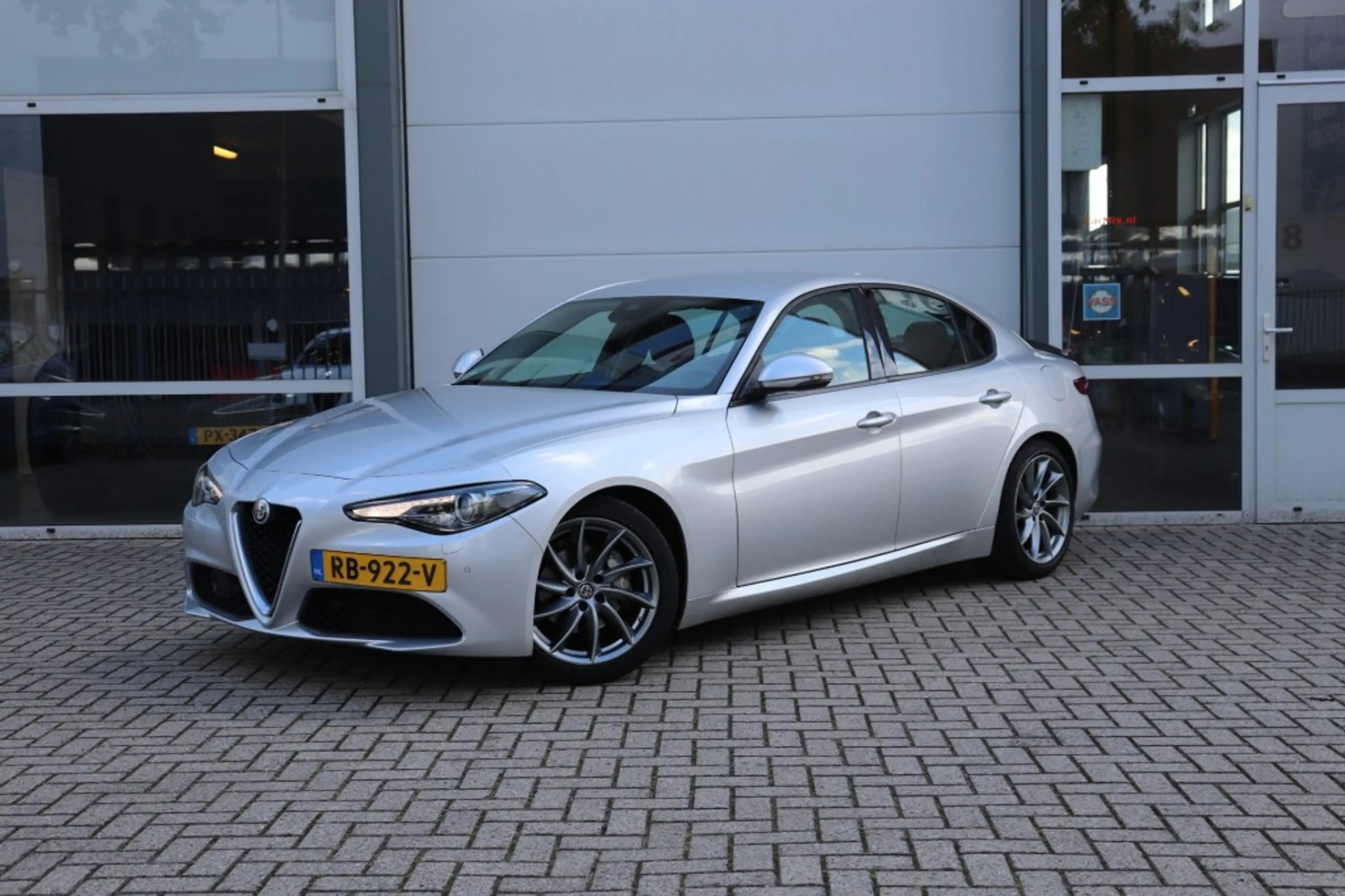 Alfa Romeo Giulia 2.0T SUPER AUT/ORIG.NL/A.CarPlay/Ad.Cruise/Stuur&S