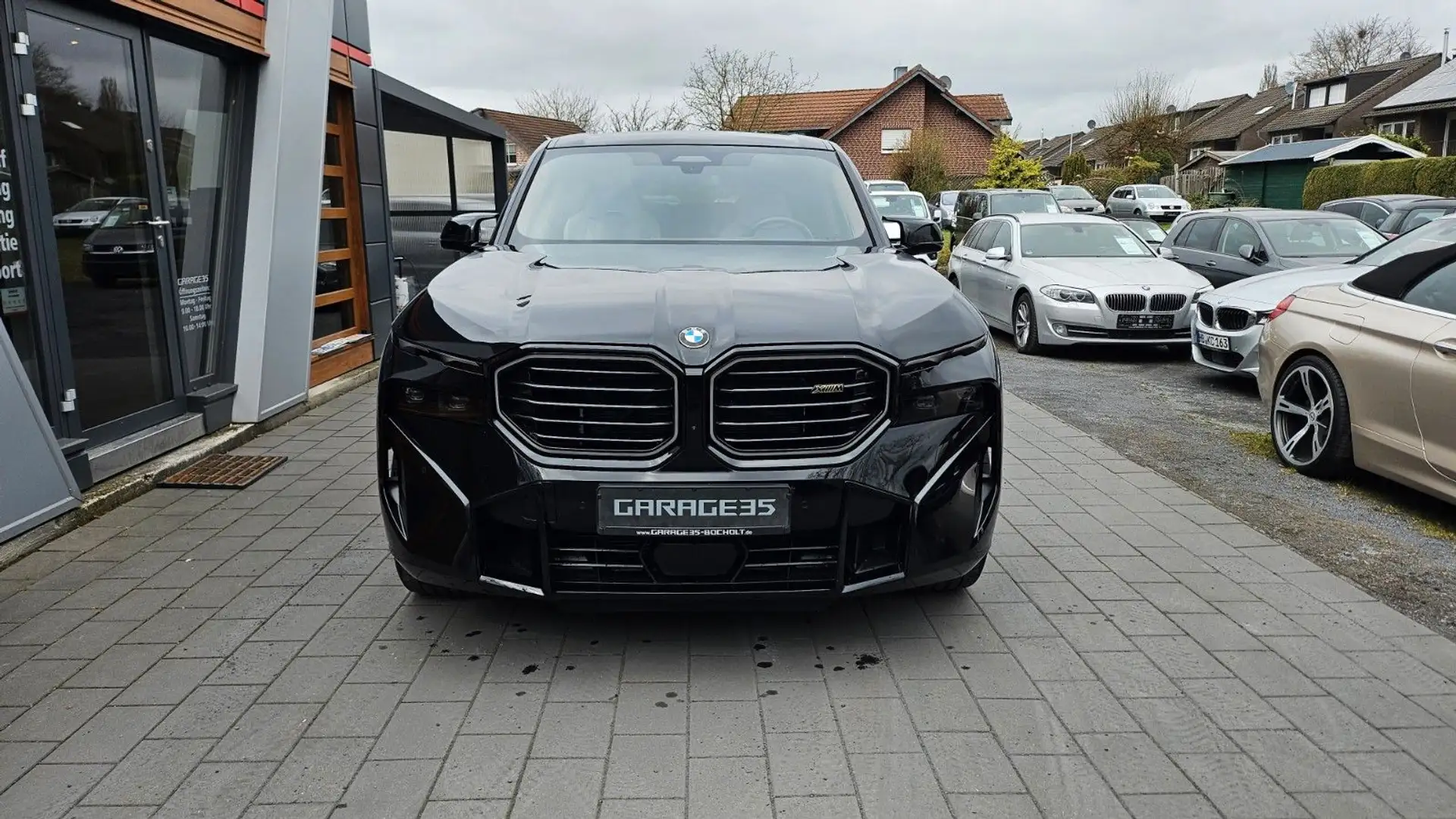 BMW XM /B&W/Exklusivumfängen Silverstone/23 ZOLL/AHK Fekete - 2