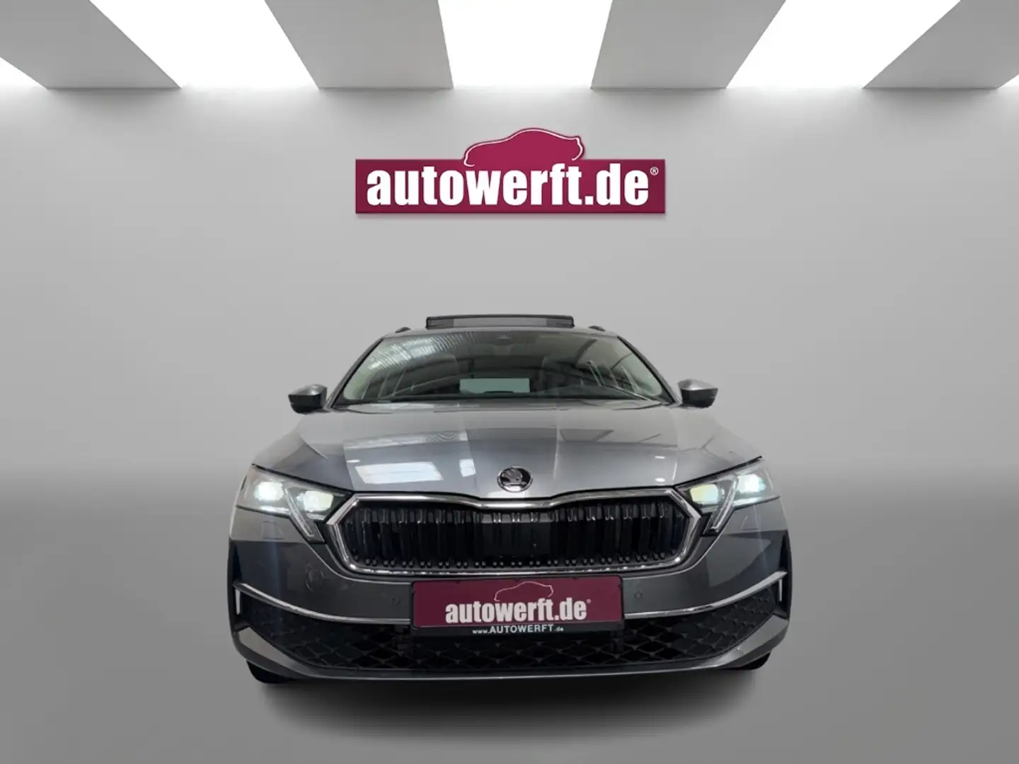 Skoda Octavia 2.0 TDI DSG SELECTION PANO MATRIX KEYLESS CAM NAVI Grau - 2
