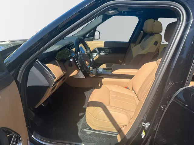 Land Rover Range Rover view 8