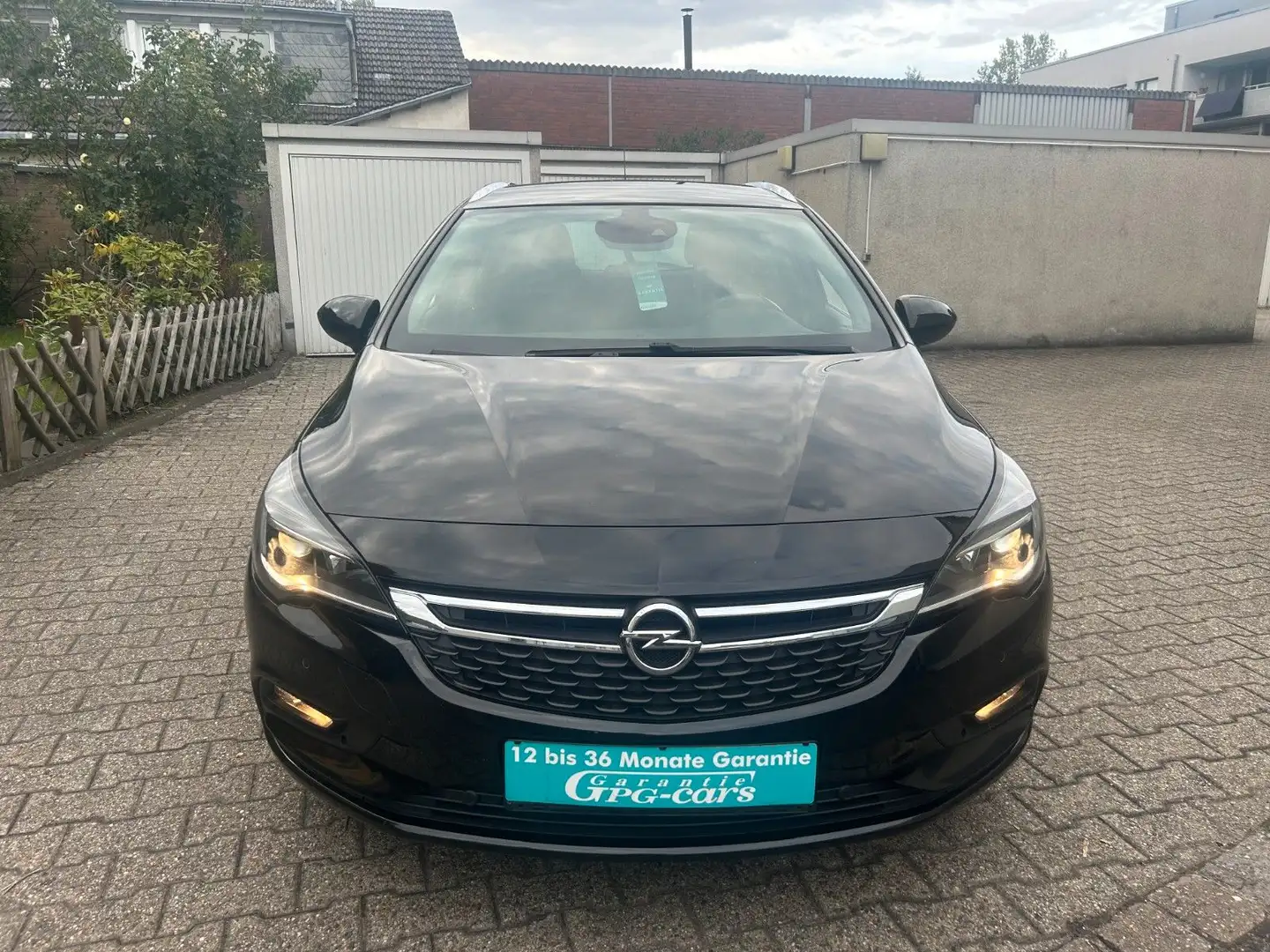 Opel Astra K Sports Tourer Active Start/Stop, EURO-6 Schwarz - 2