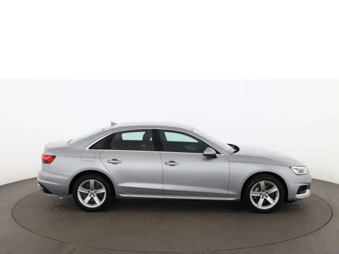 Audi A4 Limousine 40 TDI advanced Aut LED AHK RADAR Grau - 2