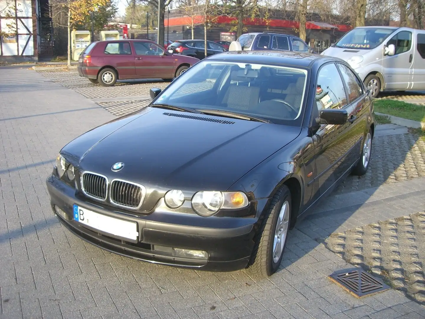 BMW 316 3er 316ti compact Schwarz - 1