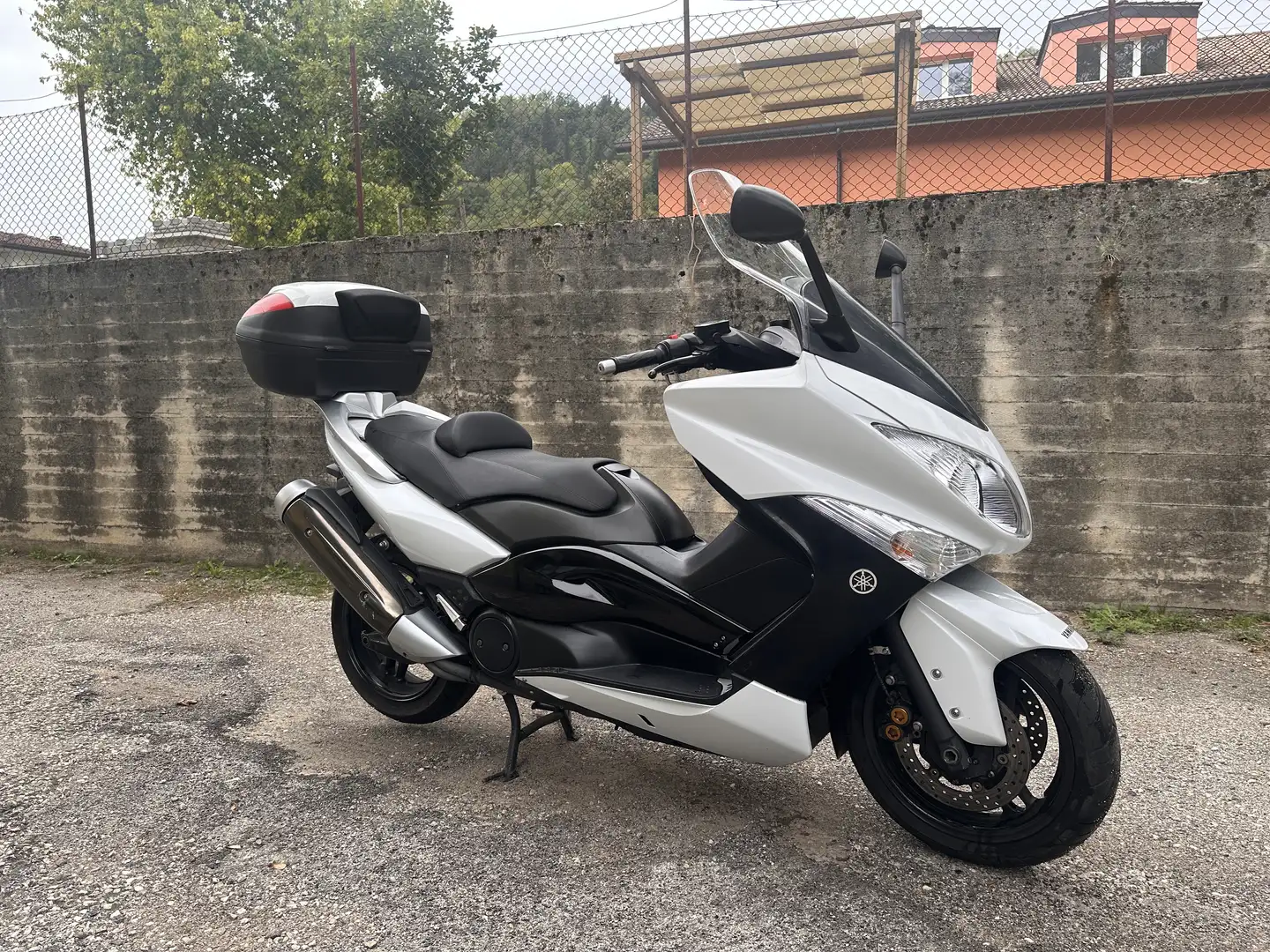 Yamaha TMAX 500 Bílá - 1