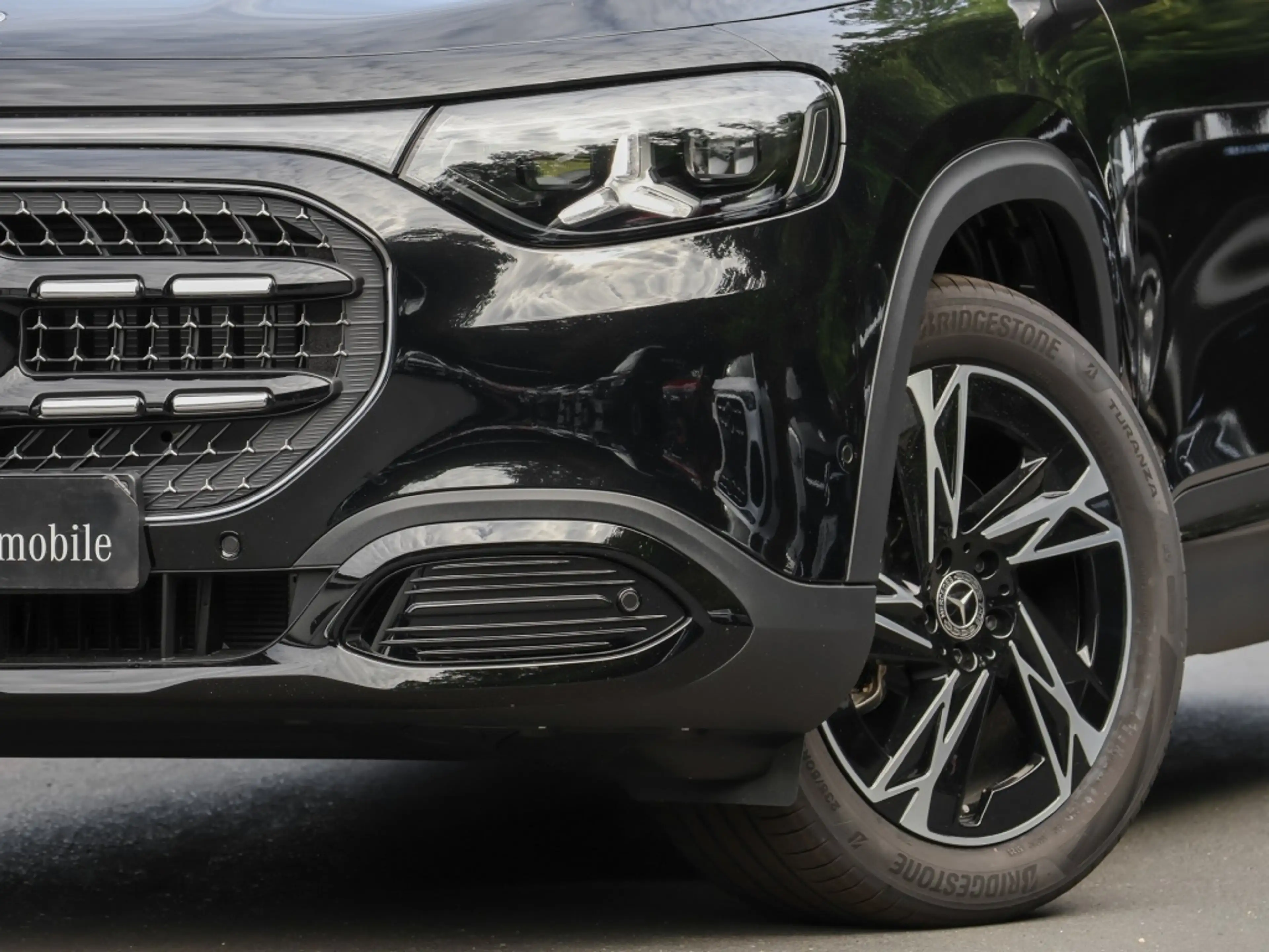 Mercedes-Benz GLB 200 Pano+Progressive+Super+MLB+Memo+Night — photo 6
