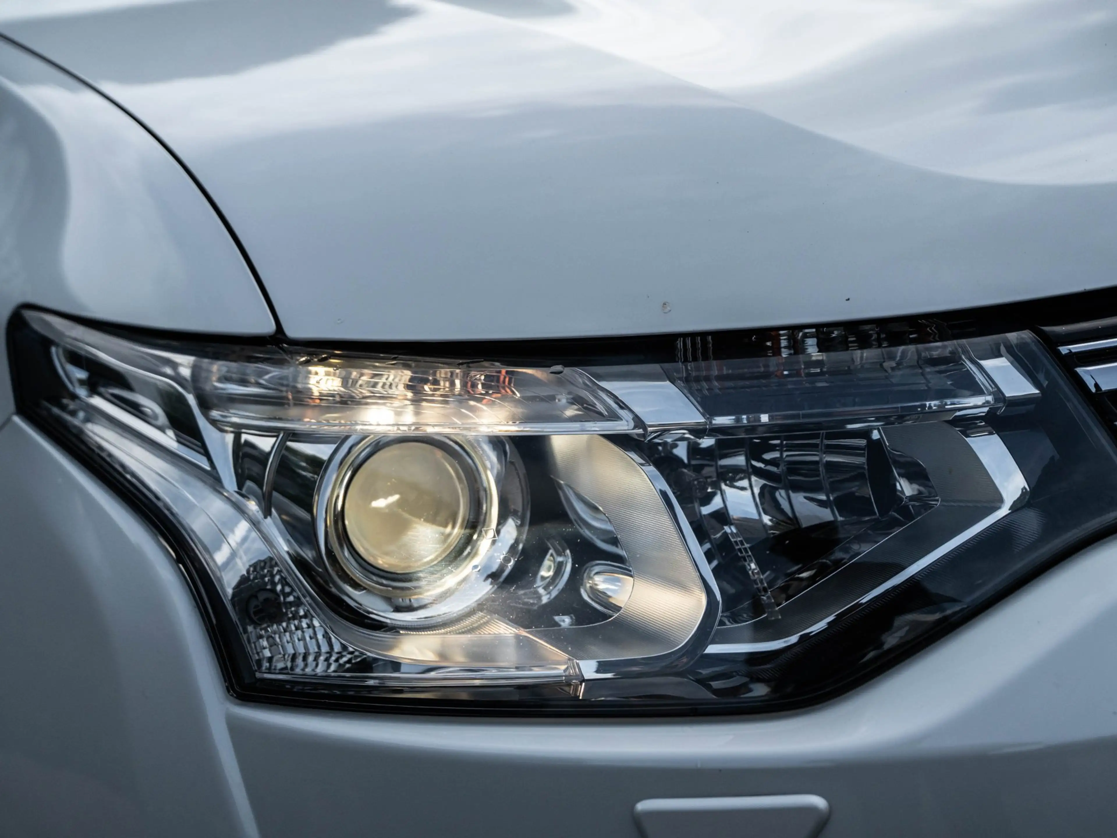 Mitsubishi Outlander 2.0 PHEV Instyle+ PANORAMADAK - ACC - CAMERA - STO — photo 15