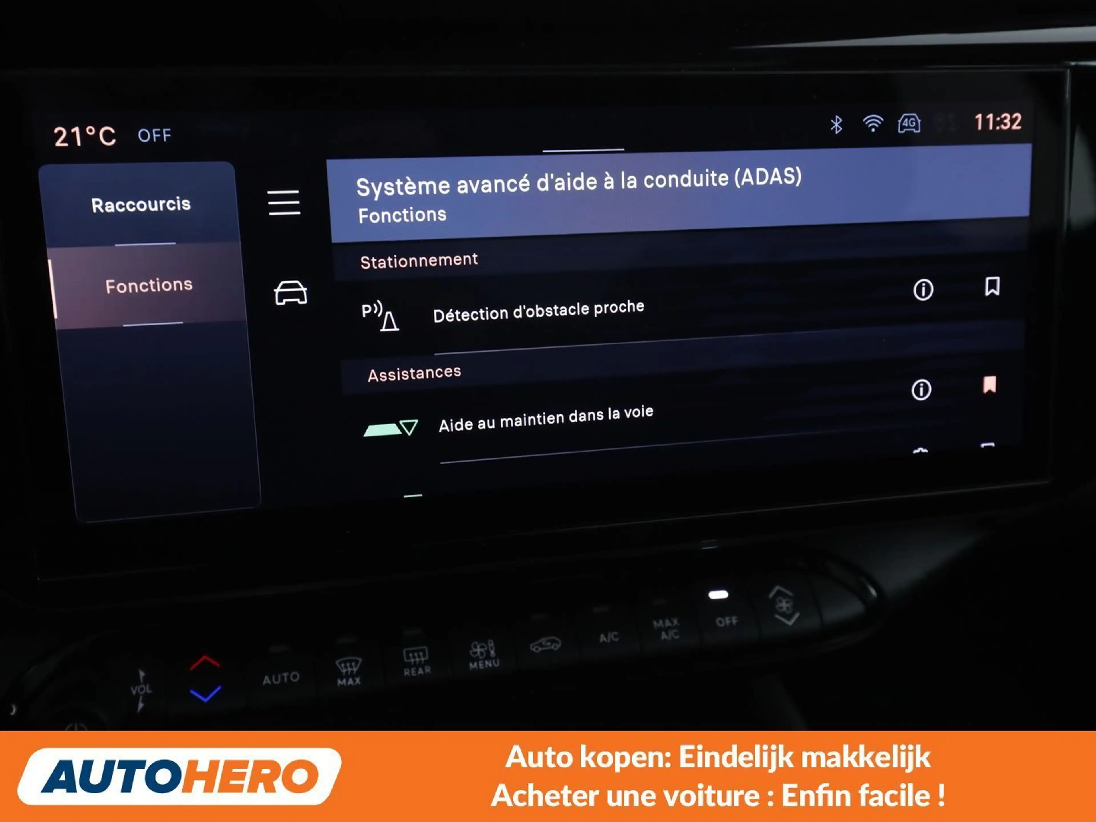 Alfa Romeo Junior 1.2 VGT Mild-Hybrid Q4 — photo 10
