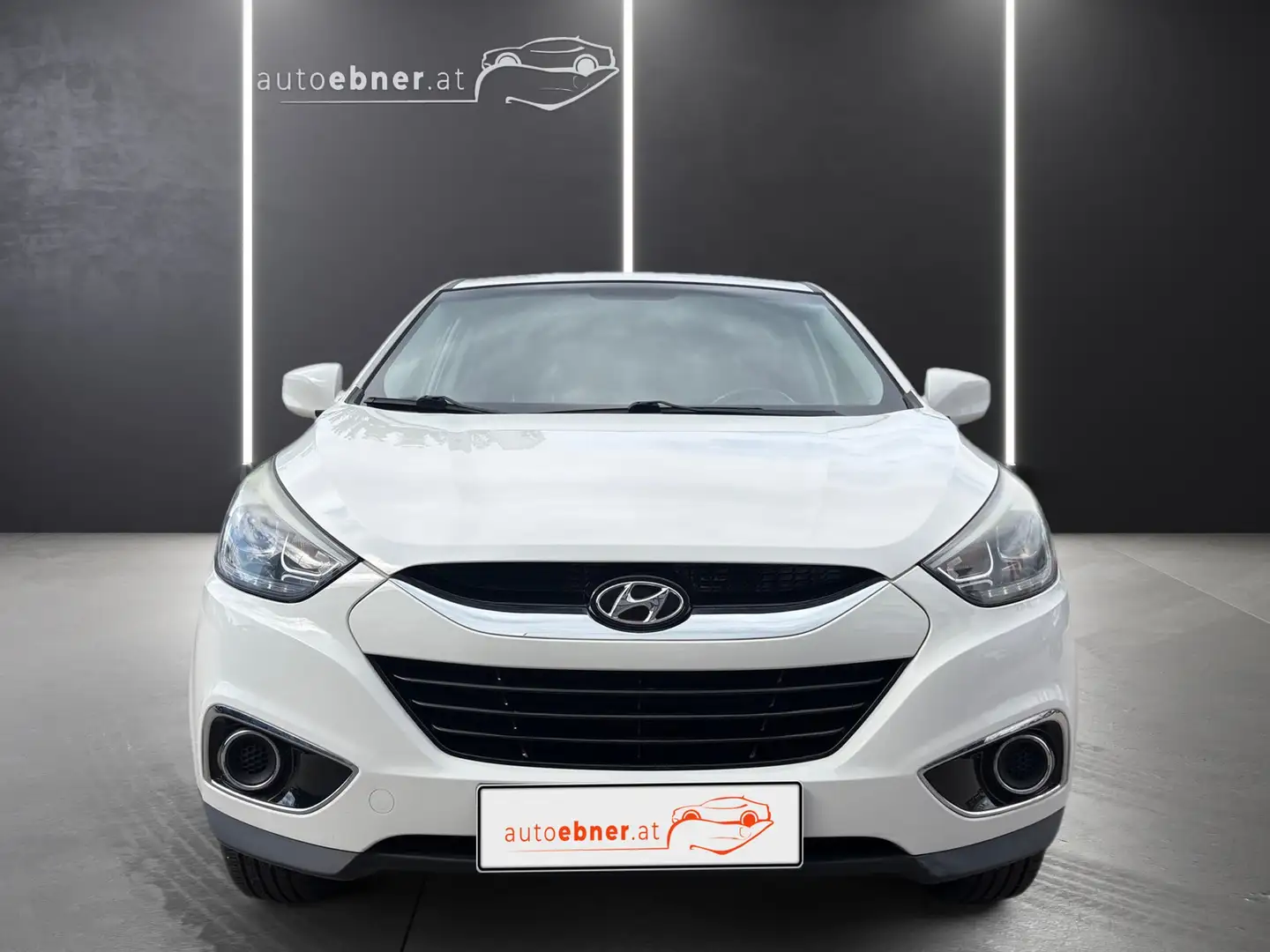 Hyundai iX35 iX35 Life 1,6 GDI TEMPOMAT+SHZ-VORNE/HINTEN+EINPA Weiß - 2