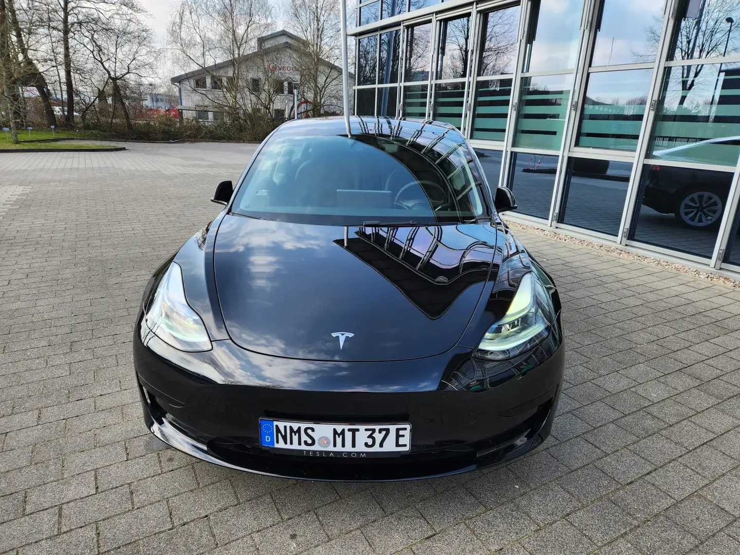 Tesla Model 3 Model 3 RWD Hinterradantrieb Schwarz - 1