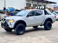 Mitsubishi L200 L200 Pick Up 4x4 Autm. Intense Double Cab Silber - thumbnail 1