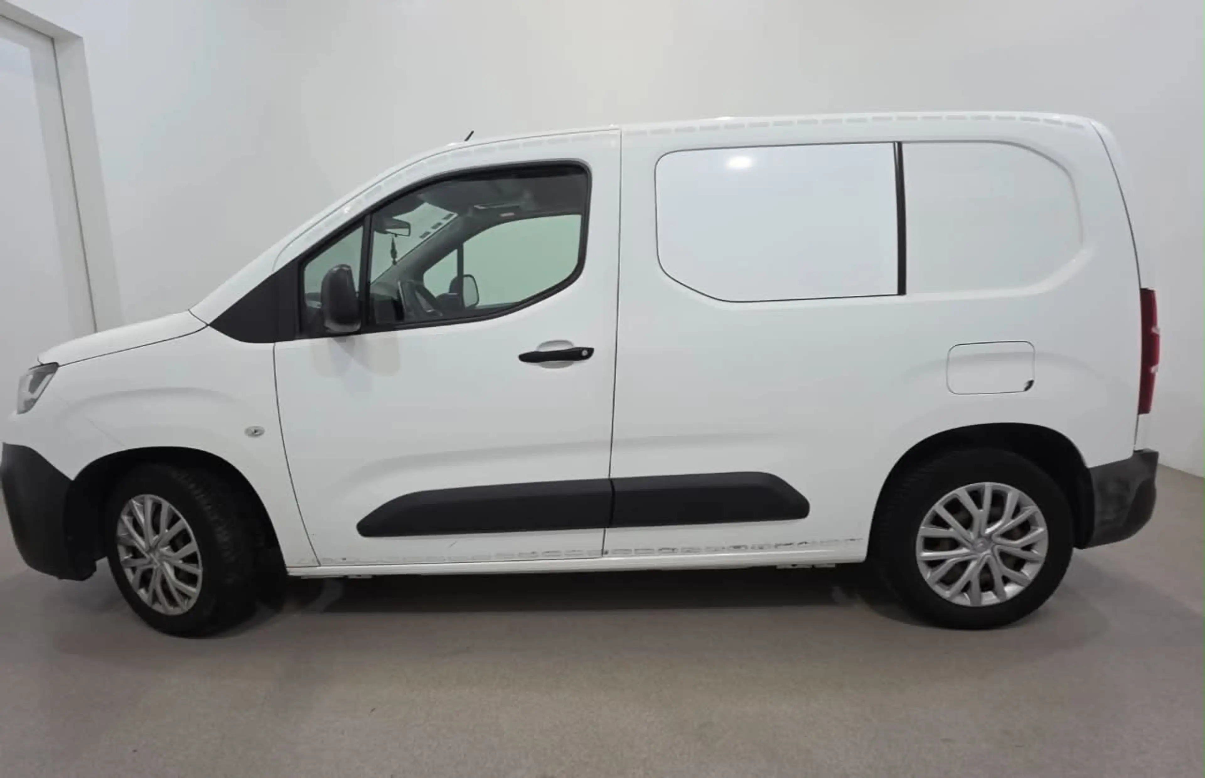Citroen Berlingo 1.5 BlueHDi Navi Klima PDC — photo 4