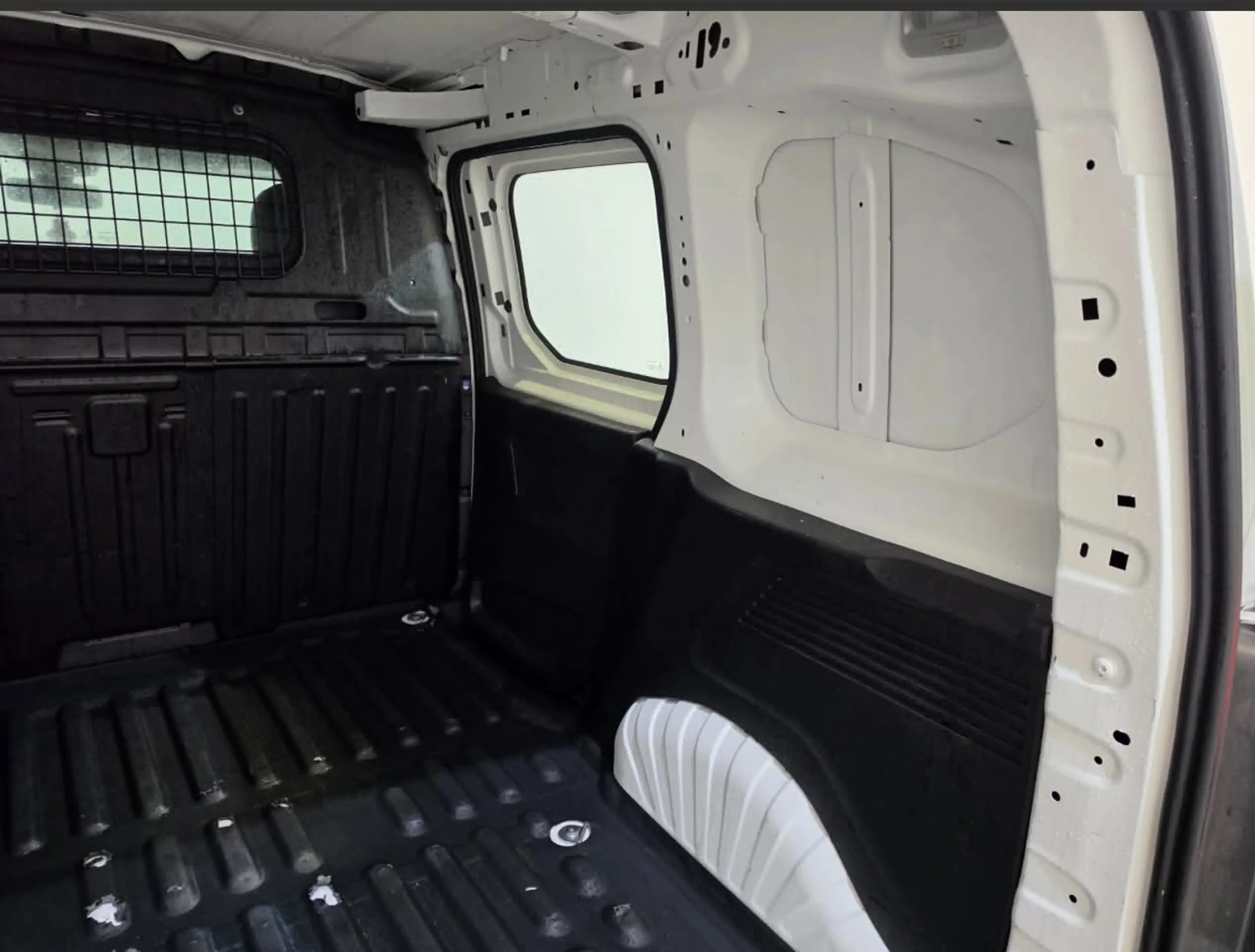 Citroen Berlingo 1.5 BlueHDi Navi Klima PDC — photo 11