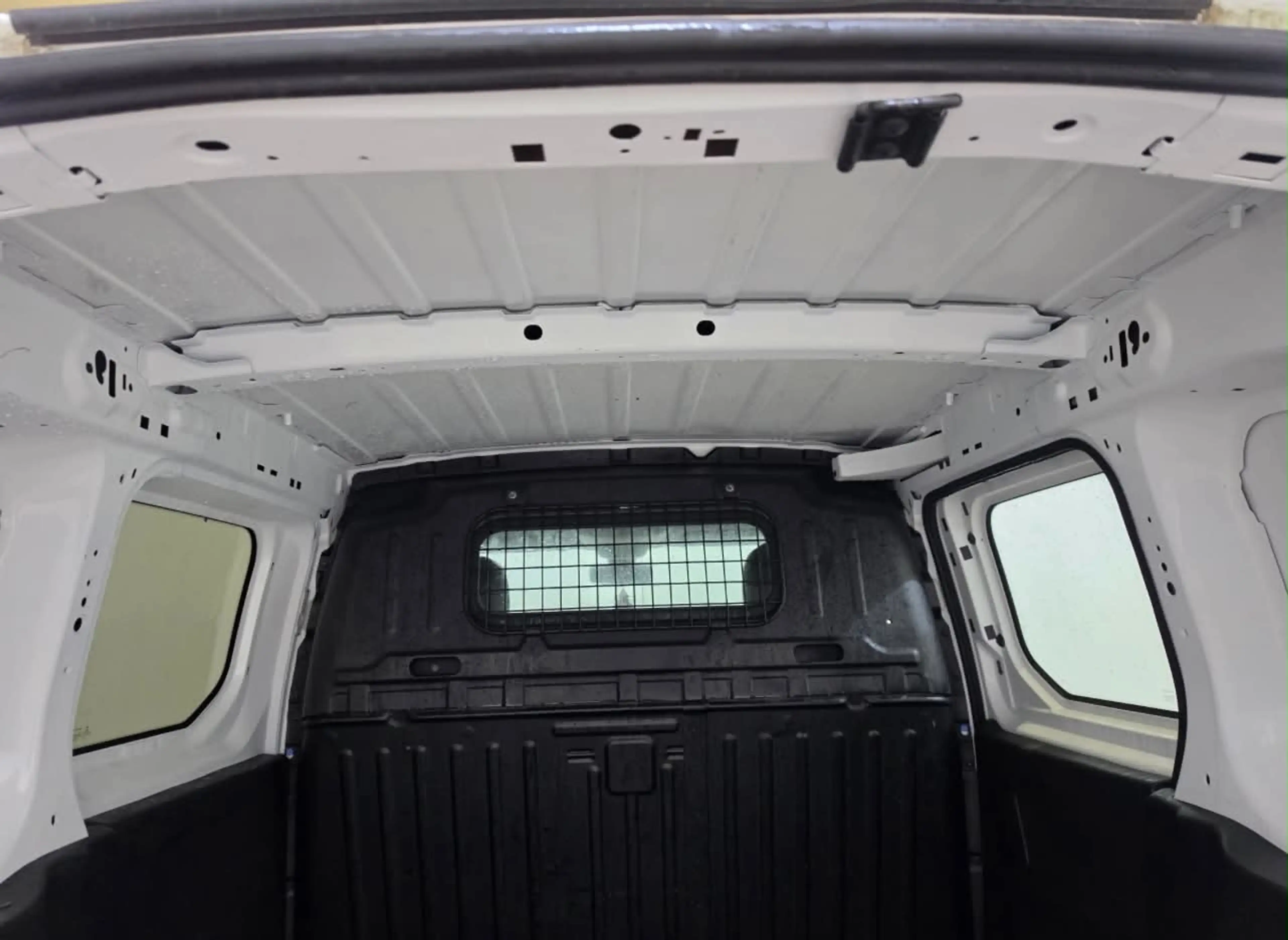 Citroen Berlingo 1.5 BlueHDi Navi Klima PDC — photo 14