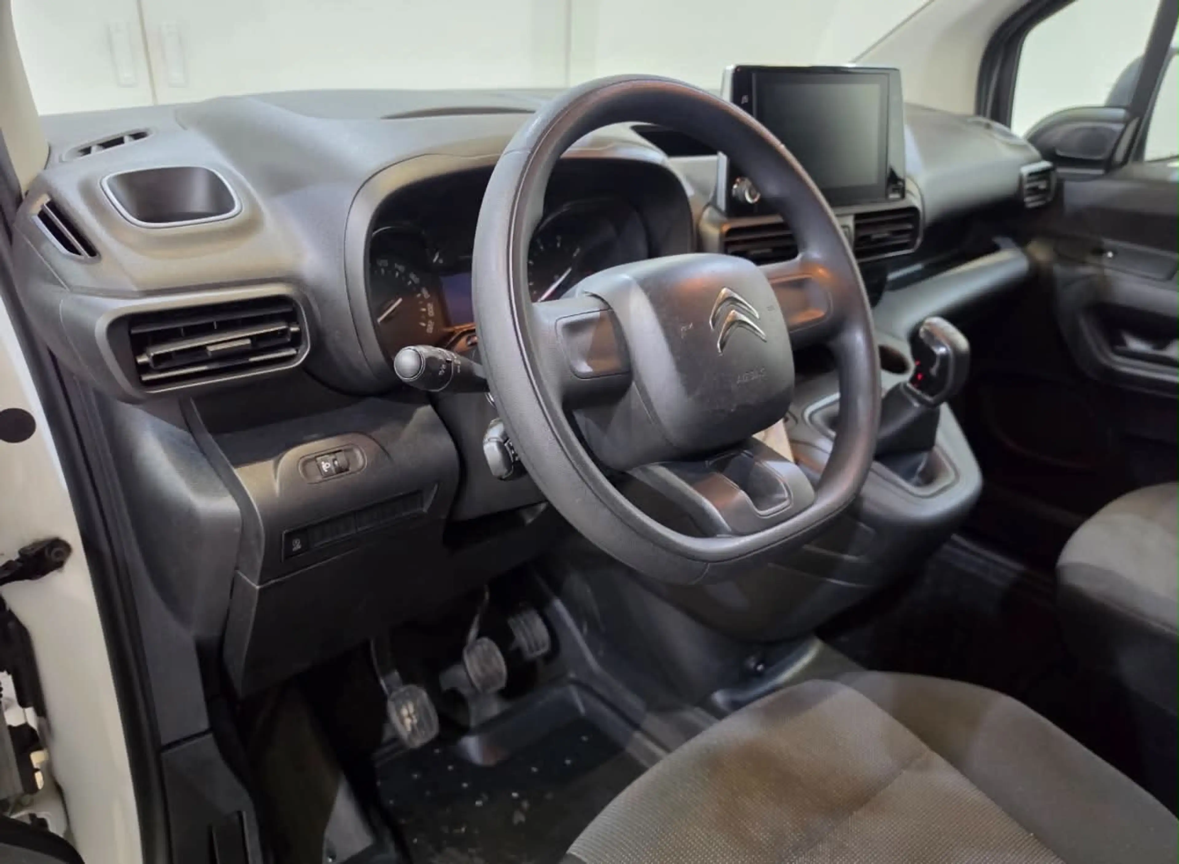 Citroen Berlingo 1.5 BlueHDi Navi Klima PDC — photo 7