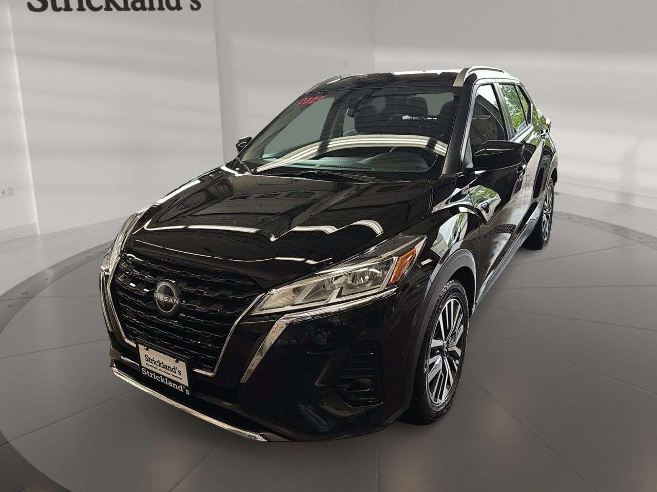 2025 Nissan Kicks PLAY SV