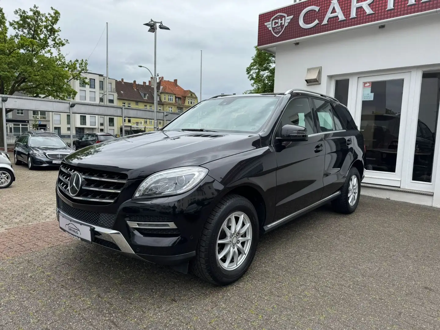 Mercedes-Benz ML 250 CDI BlueTec 4MATIC /Panorama/Totw./Distro Schwarz - 2