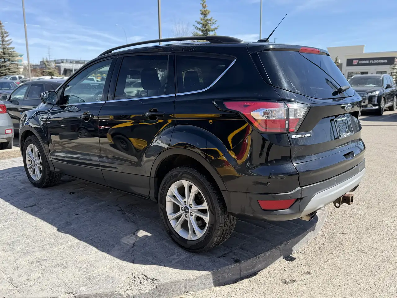 Ford Escape снимка Ford Escape