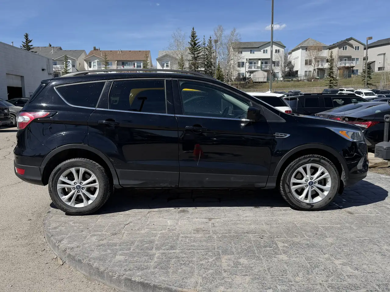 Ford Escape снимка Ford Escape