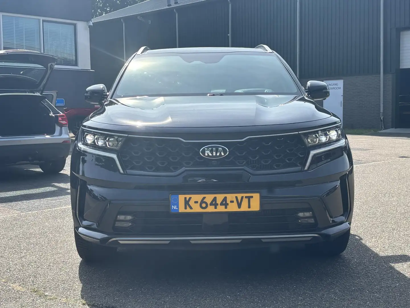 Kia Sorento 1.6 T-GDI Plug-in Hybrid 4WD ExecutiveLine 7p. MEM Zwart - 2