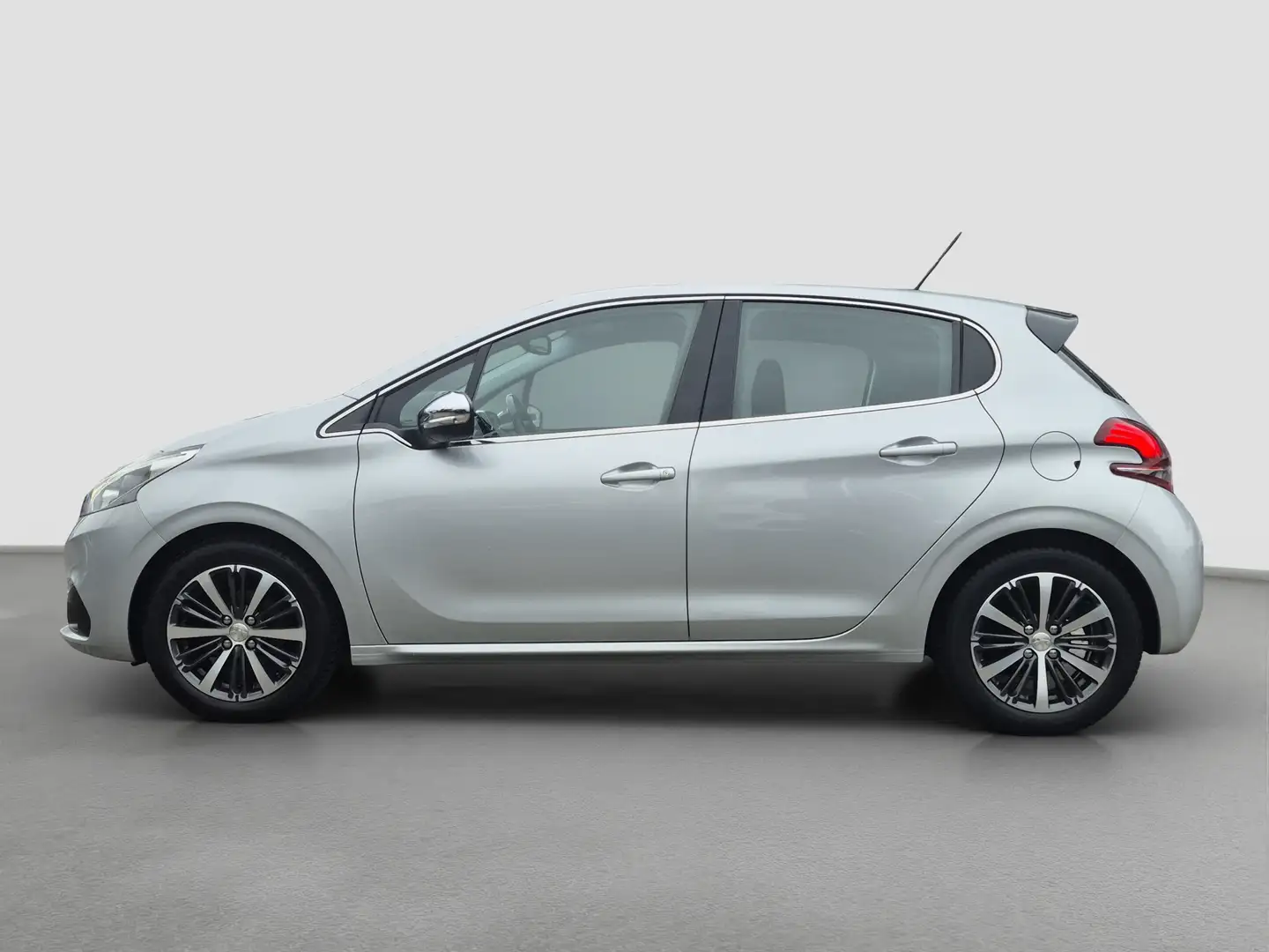 Peugeot 208 1.2 PureTech Allure | Lichtmetalen velgen 16" | Na Gris - 2