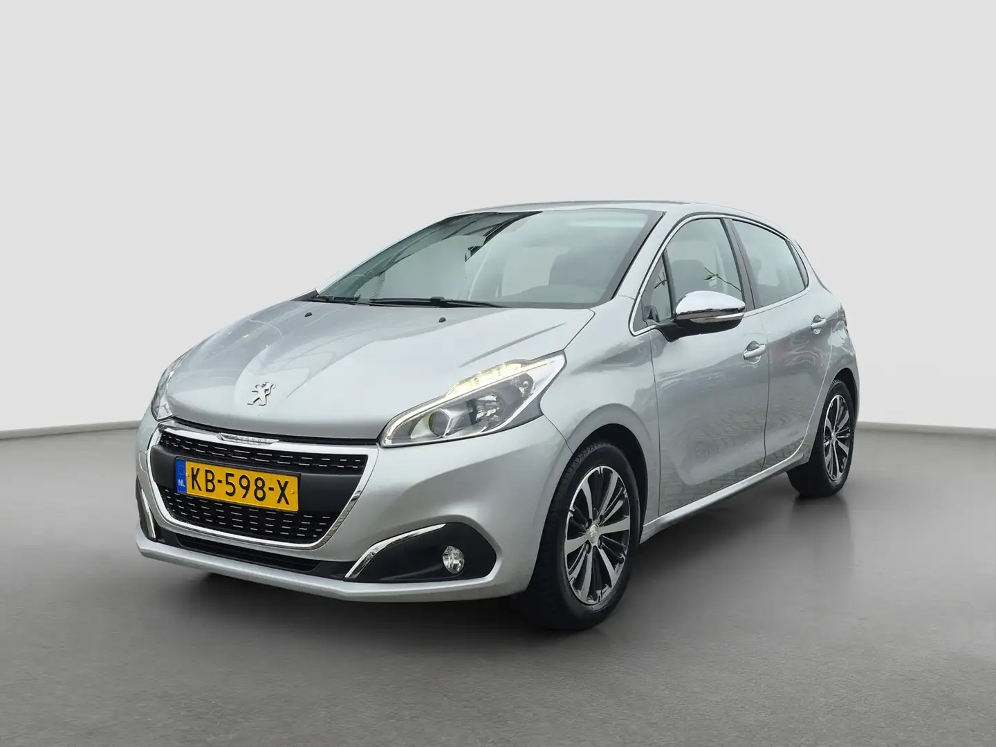 Peugeot 208 1.2 PureTech Allure | Lichtmetalen velgen 16" | Na Gris - 1